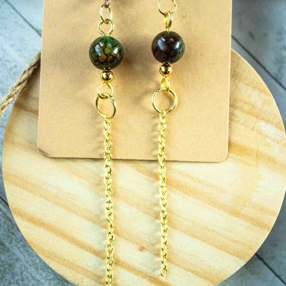 Emerald Green Agate Bead Dangle Earrings with Gold Chain - Picture 2 of 12
